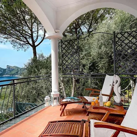 Gocce - Partenope Spectacular Sea View Apartment *